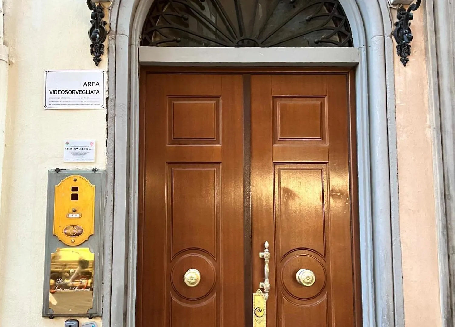 Edward Suite Firenze 0*,  Italia